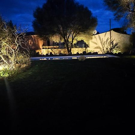 Stazzo San Teodoro Il Ginepro Piscina Condivisa Apartment Luaran gambar