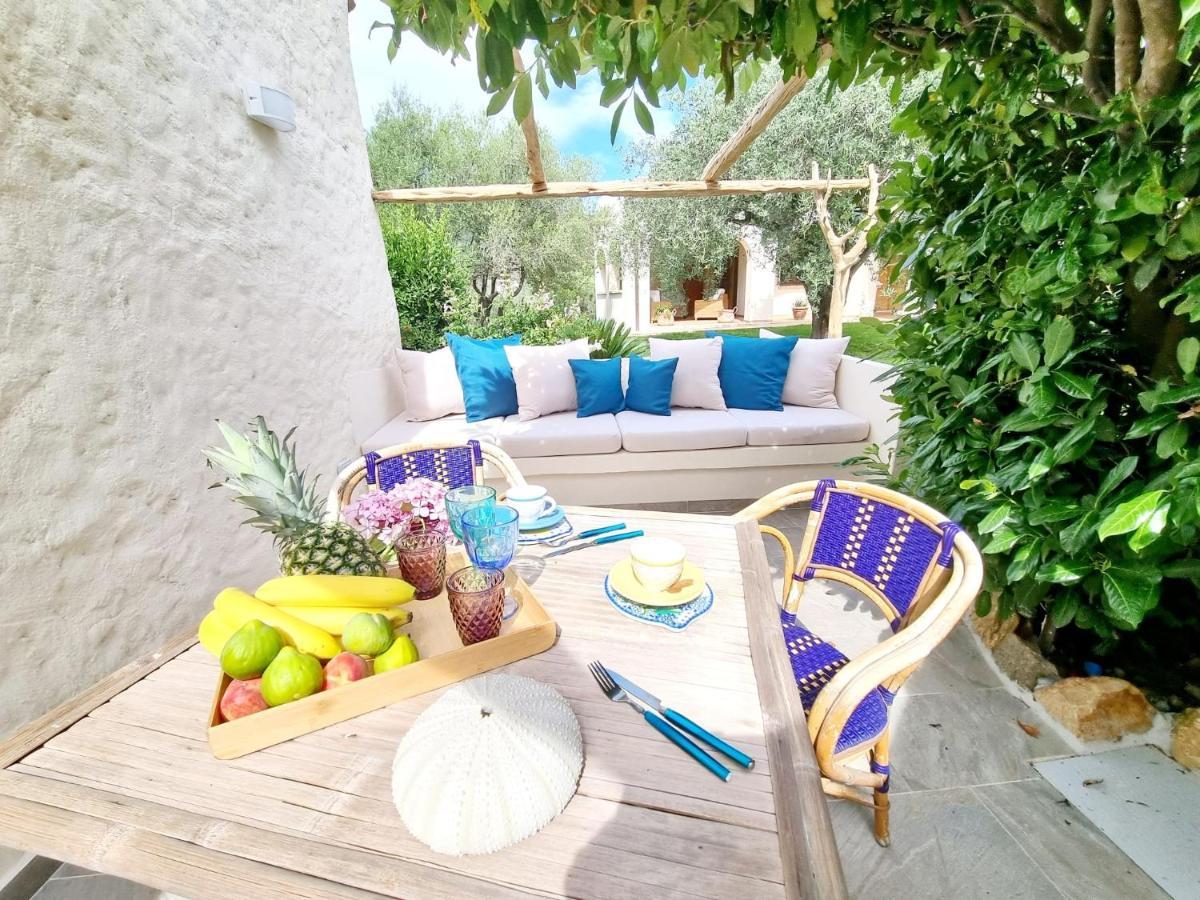 Stazzo San Teodoro Il Ginepro Piscina Condivisa Apartment Luaran gambar