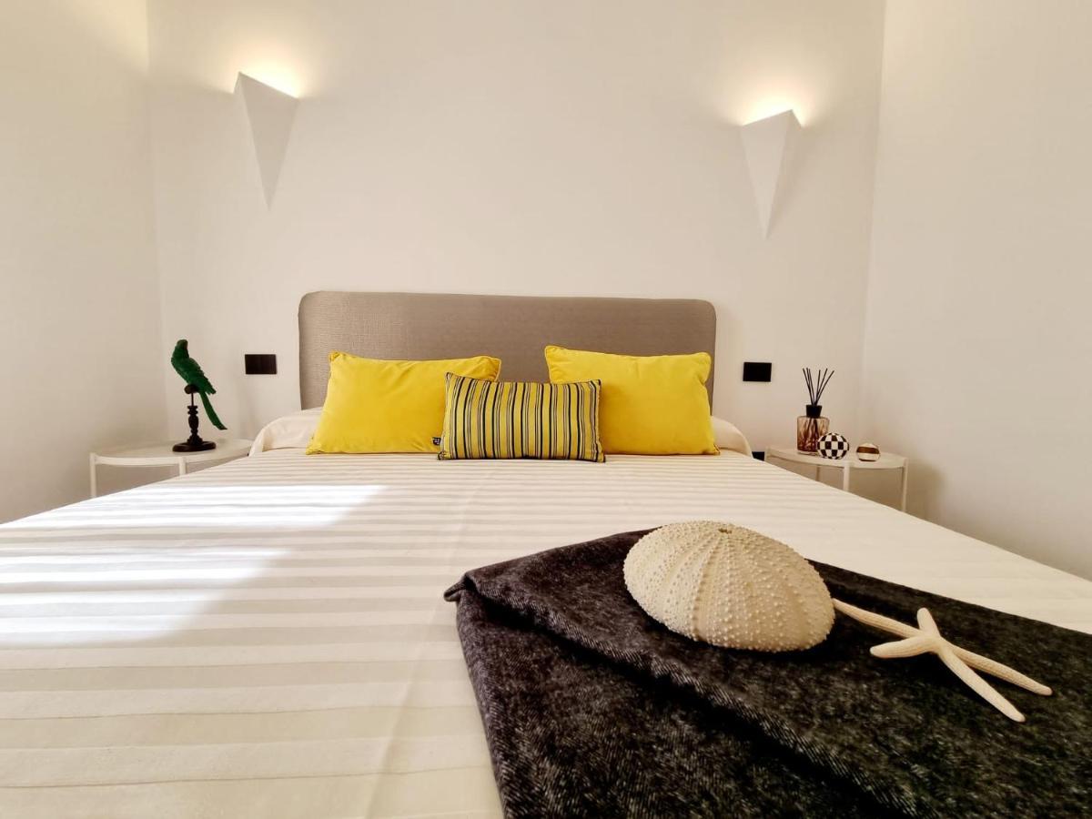 Stazzo San Teodoro Il Ginepro Piscina Condivisa Apartment Luaran gambar