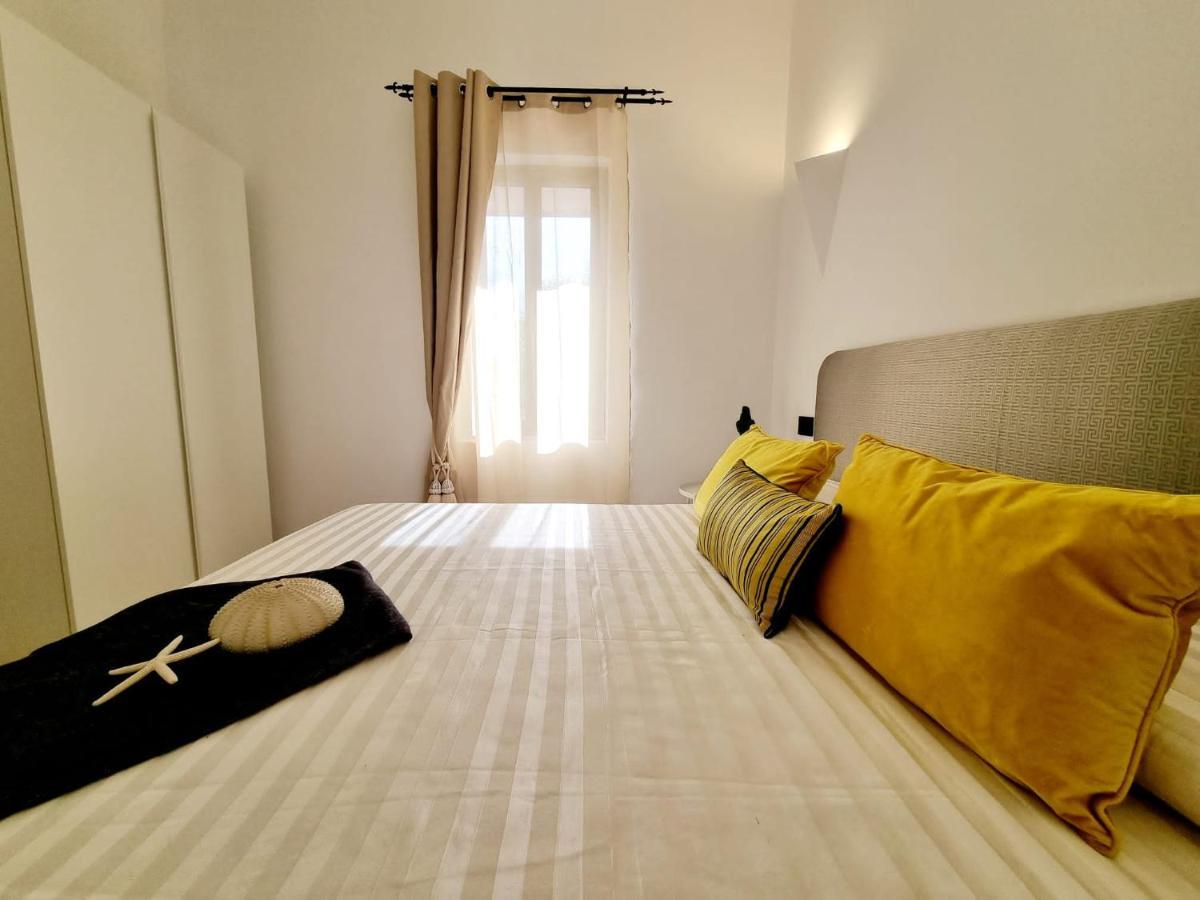 Stazzo San Teodoro Il Ginepro Piscina Condivisa Apartment Luaran gambar