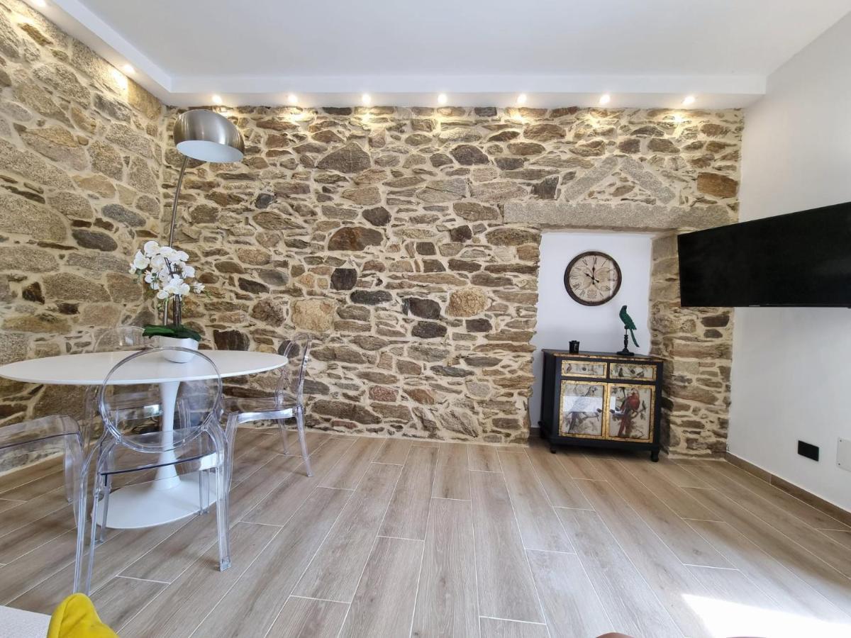 Stazzo San Teodoro Il Ginepro Piscina Condivisa Apartment Luaran gambar