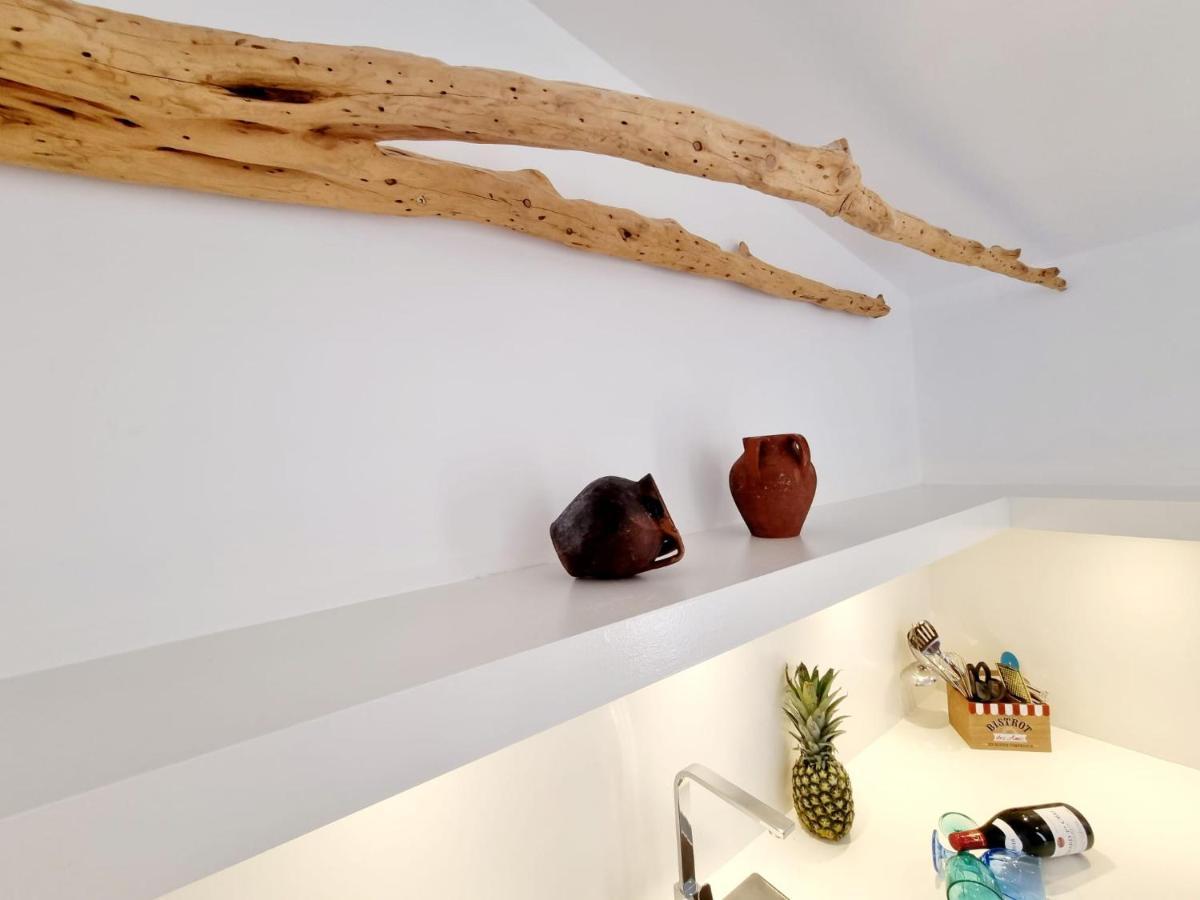 Stazzo San Teodoro Il Ginepro Piscina Condivisa Apartment Luaran gambar