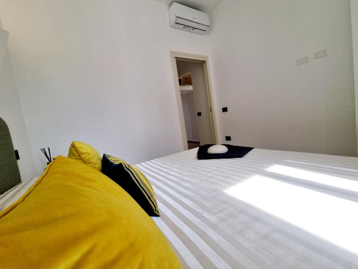 Stazzo San Teodoro Il Ginepro Piscina Condivisa Apartment Luaran gambar