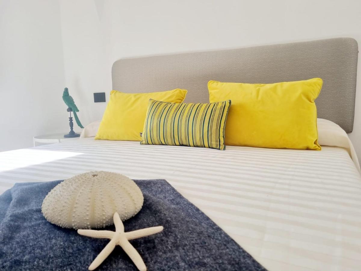 Stazzo San Teodoro Il Ginepro Piscina Condivisa Apartment Luaran gambar