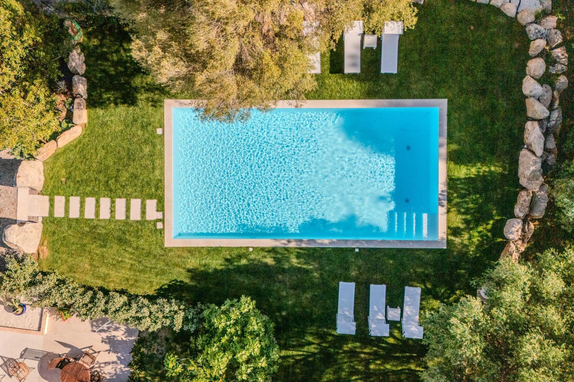 Stazzo San Teodoro Il Ginepro Piscina Condivisa Apartment Luaran gambar
